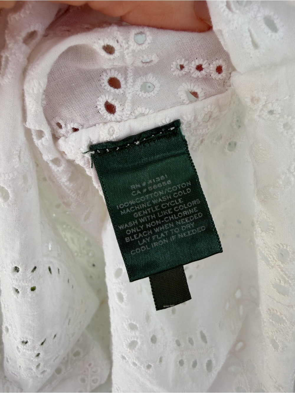 Lauren Ralph Lauren White Eyelet Shirt | 100% Cotton | Embroidered Size Small - Picture 6 of 7